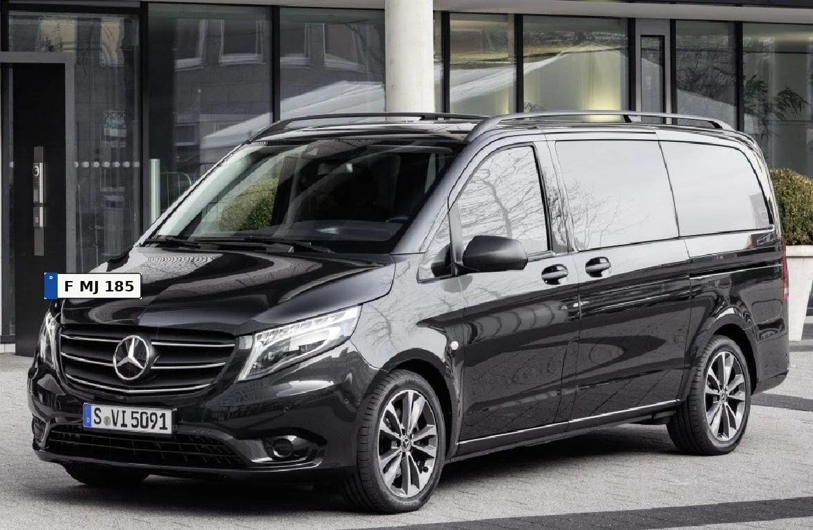 Mercedes Vito Van Transfer Frankfurt mit Kennzeichen F MJ 185